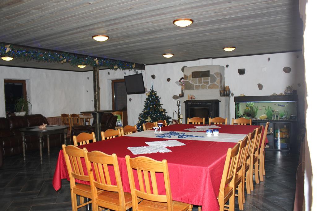 Krapi Guesthouse Treimani Δωμάτιο φωτογραφία