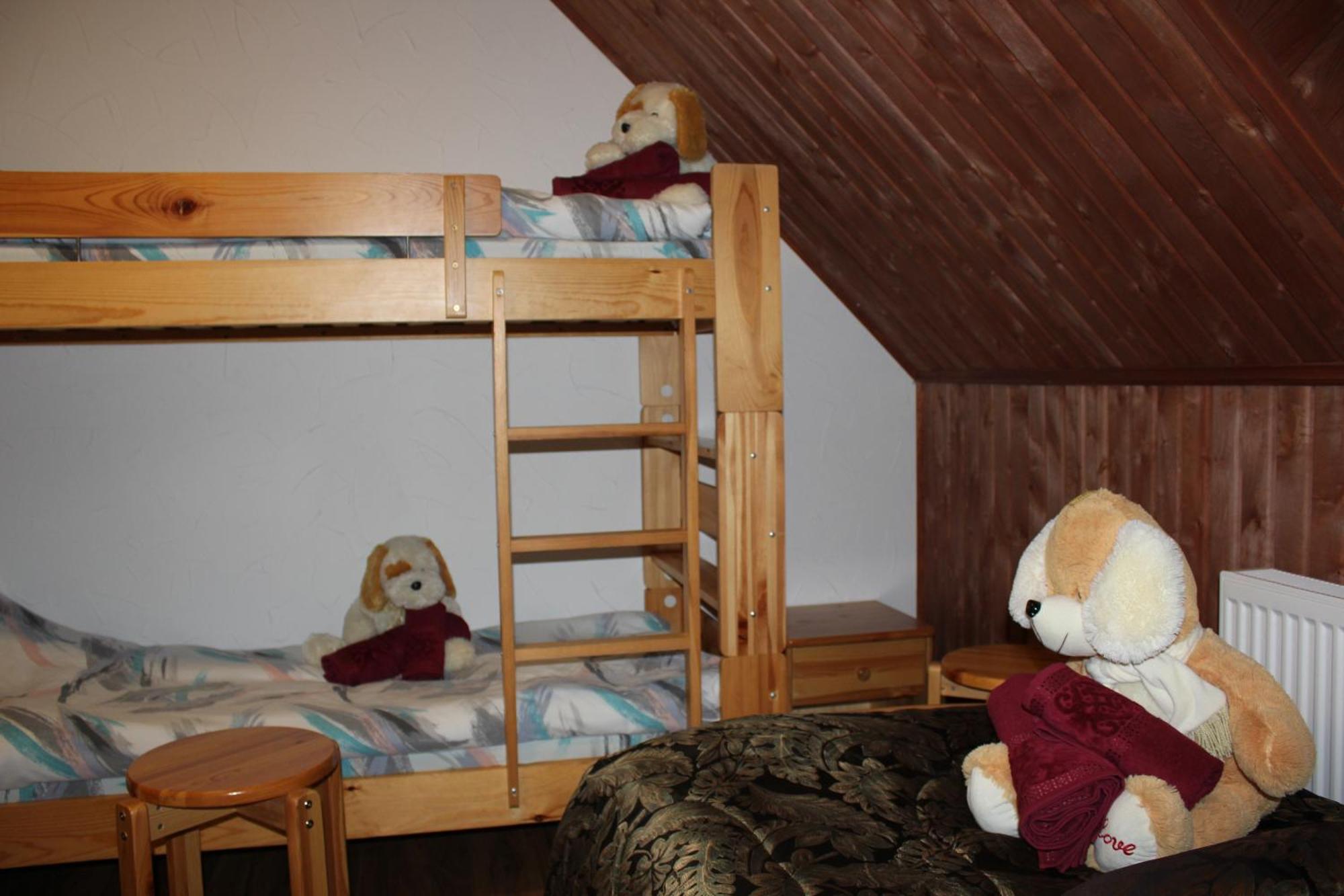 Krapi Guesthouse Treimani Δωμάτιο φωτογραφία