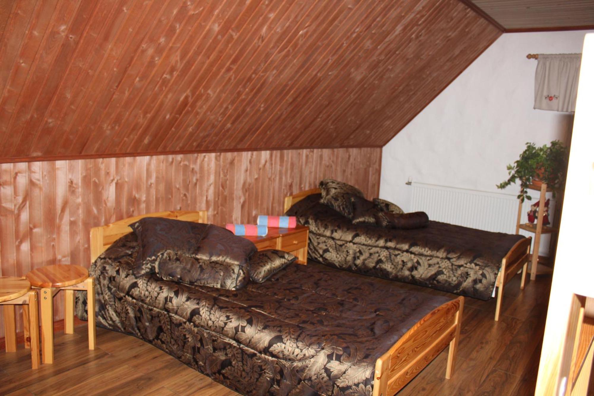 Krapi Guesthouse Treimani Δωμάτιο φωτογραφία
