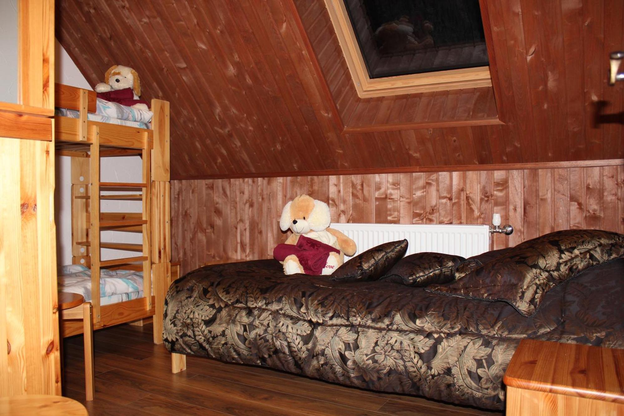 Krapi Guesthouse Treimani Δωμάτιο φωτογραφία