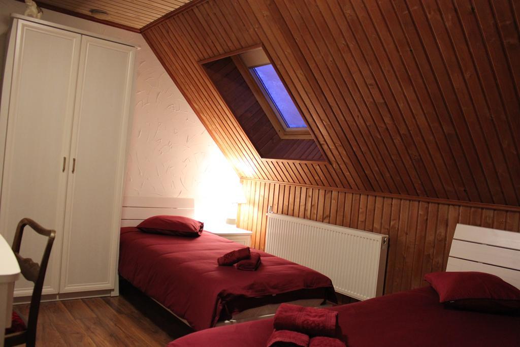 Krapi Guesthouse Treimani Δωμάτιο φωτογραφία