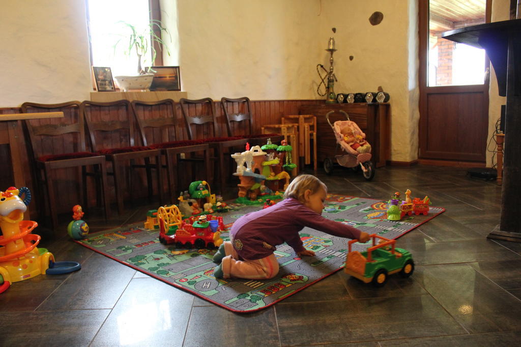 Krapi Guesthouse Treimani Δωμάτιο φωτογραφία
