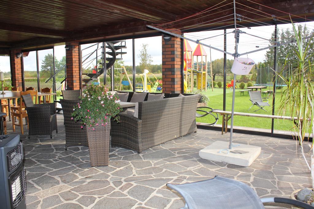 Krapi Guesthouse Treimani Εξωτερικό φωτογραφία